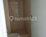 thumbnail-disewakan-apartemen-the-springlake-summarecon-bekasi-freesia-2-bedroom-furnished-4