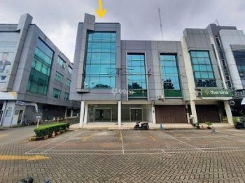 Disewakan Ruko 4 Lantai , Luas 300m2 d Kompleks Ruko Graha Mas Pemuda,