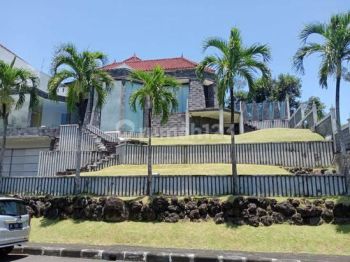 Dijual Rumah Full Furnished Di Kawasan Elite Bali