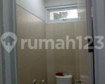 thumbnail-rumah-minimalis-semi-furnished-2-lantai-di-virginia-village-siap-huni-6