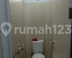 thumbnail-rumah-minimalis-semi-furnished-2-lantai-di-virginia-village-siap-huni-4