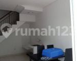 thumbnail-rumah-minimalis-semi-furnished-2-lantai-di-virginia-village-siap-huni-2