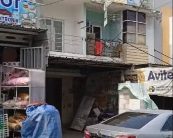 Ruko dua Lantai Permata Cibubur , sangat ramai, cocok untuk usaha