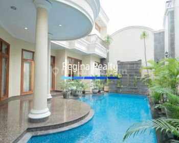 Disewakan Rumah Cantik Murah Tirtayasa, Kebayoran Baru