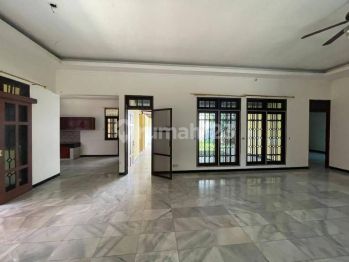 Rumah Luas Bisa Untuk Kost di Undip Tembalang