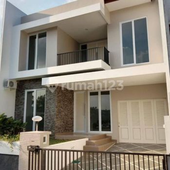 Disewakan Rumah 2 lantai siap huni di Graha Candi Golf Semarang