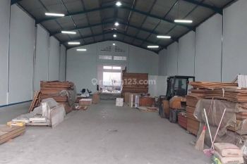 J Disewakan Gudang Siap Pakai Dan Baru Renov Luas 950m2 Jurumudi