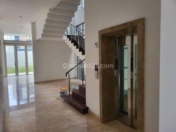 Rumah Mewah Golf Island Pik View Golf Dan Seaview Uk 10x30, 3 Lantai, Siap Huni,