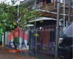 thumbnail-rumah-2-lantai-depan-taman-dijual-cepat-dan-murah-di-malaka-country-jaktim-2