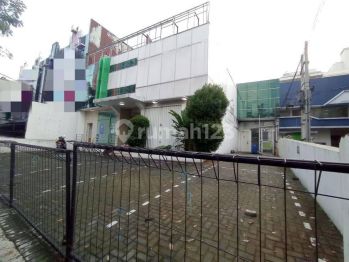 Jual sewa Ruang Usaha Sayap Asia Afrika ,lebar Muka 19 Meter,lokasi Strategis