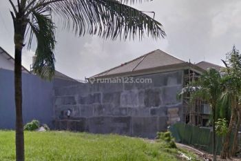 Langka Kavling Ciamik Hadap Selatan di Graha Famili