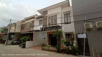 Rumah siap Huni di Mahakam Residence 2 Ciganjur Jagakarsa