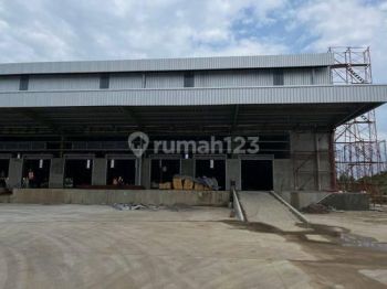 Disewakan Gudang Modern Internasional di Daan Mogot Raya