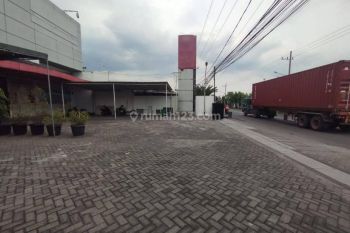 Sewa Bangunan Ruko Raya Mastrip 3 Lantai Lift Barang Bagus