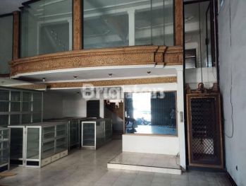 ruko 3,5lantai dekat pusat perdagangan jl. dhoho, Kediri