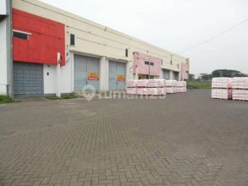 Gudang di Soekarno Hatta Cipadung Dekat Summarecon Bandung