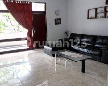 Rumah Ruang Usaha Strategis Gatot Subroto