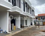 thumbnail-rumah-dalam-cluster-akses-2-mobil-di-cipinang-jakarta-timur-2