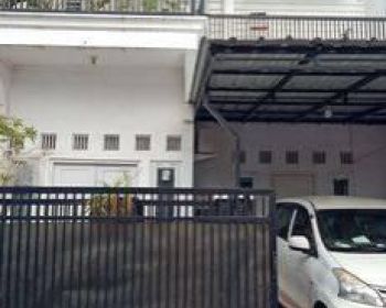 Rumah 2 Lantai Di Taman Royal Cipondoh Tangerang