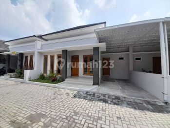 Rumah Baru Modern Elegan Siap Huni 10 Menit Ke Kampus Upn