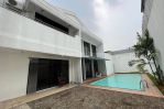 thumbnail-for-sale-rumah-modern-classic-di-kemang-jakarta-selatan-10