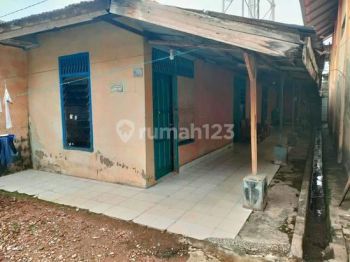 Dijual Gudang Siap Huni Beserta Bedeng 3 Pintu Lokasi Km 7