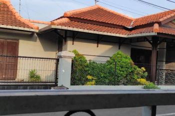 Di sewakan rumah siap huni bersih terawat di kota pekalongan