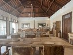 thumbnail-4-bedroom-villa-for-a-spacious-living-in-canggu-6