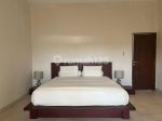 thumbnail-4-bedroom-villa-for-a-spacious-living-in-canggu-13