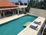 thumbnail-4-bedroom-villa-for-a-spacious-living-in-canggu-2