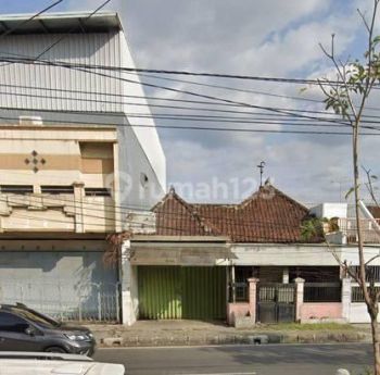 Dijual Ruko Lokasi Pinggir Jalan Yos Sudarso Surakarta