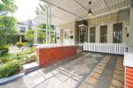 thumbnail-jual-rumah-2-lantai-kawasan-lippo-karawaci-free-biaya-kpr-2