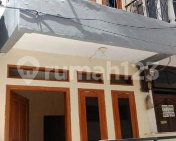 Dijual Rumah Baru Full Renovasi Akses Motor Siap Huni Di Utan Kayu Jakarta Timur