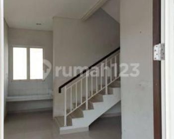 Rumah 2 Lantai Bagus Siap Huni Di Cluster South Missisippi Jakarta Garden City