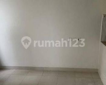 Apartement Type Studio Dengan Best View Kolam Renang Di Sentul City