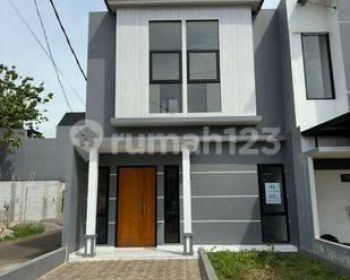 Rumah Baru 2 Lantai di Pancoran Mas Depok 5 Menit Tol Sawangan