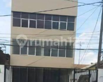 Ruko gandeng Narogong Bekasi di sewakan