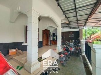Rumah Mewah Siap Huni Bergaya Ukiran Jati di Candi Penataran Manayaran