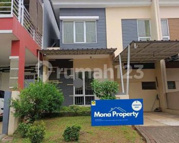 Disewakan Rumah 2 Lantai di Kota Wisata