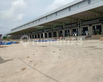 Gudang Daan Mogot ada loading dock Tangerang