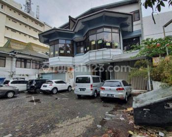 Disewakan Ruang Usaha Strategis di Surya Sumantri