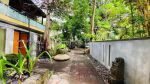 thumbnail-for-rent-villa-3-bedroom-jl-taman-sari-kuta-furnished-bagus-shm-sertifikat-di-1