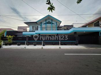 Rumah Mewah 2 Lantai di Jalan Pondok Kelapa Raya Duren Sawit Jakarta