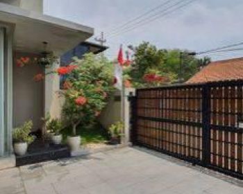 Disewakan Rumah Di Rungkut Asri Barat , Dekat Upn , Dekat Yakaya , Dekat Merr ,