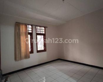 Sewa Rumah Tki 1 Blok F