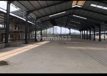 Gudang Dan Tanah di Kawasan industri, Cikupa 2544 m² SHM - Sertifikat Hak Milik