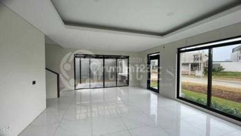 For Rent Rumah 2lantai Komplek Elit Kota Baru Parahyangan Bandung