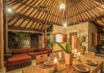 thumbnail-luxury-villa-in-kayutulang-selatan-canggu-badung-bali-3