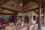 thumbnail-luxury-villa-in-kayutulang-selatan-canggu-badung-bali-5