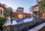 thumbnail-luxury-villa-in-kayutulang-selatan-canggu-badung-bali-1